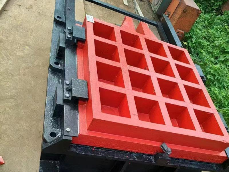 10.铸铁闸门