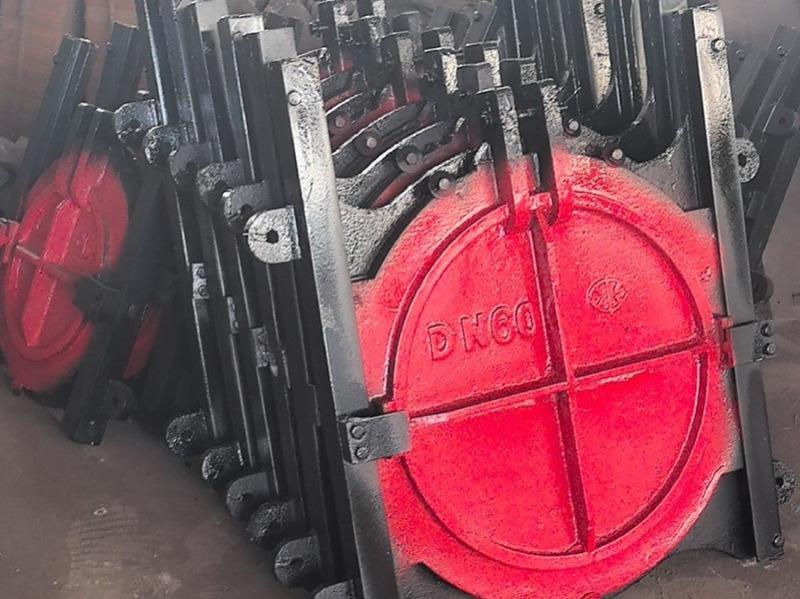 8铸铁镶铜圆闸门