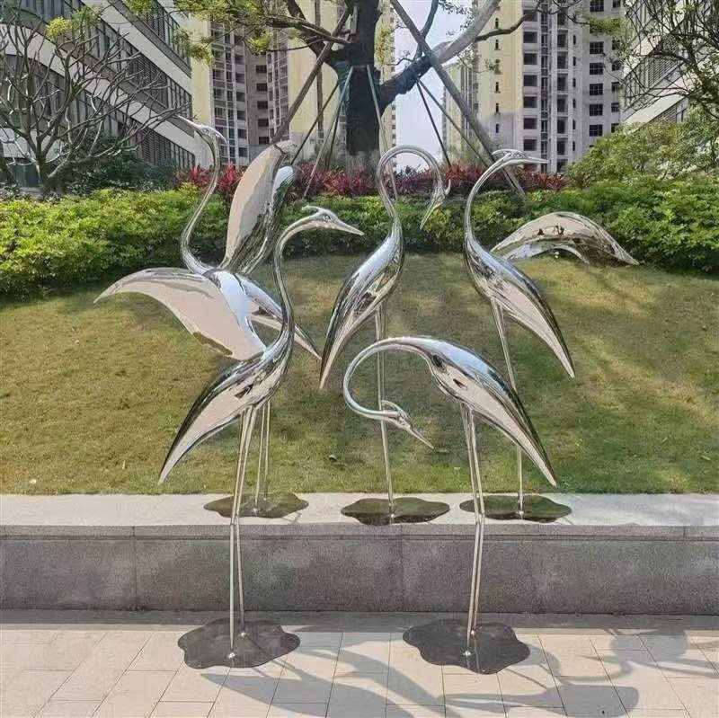 不锈钢雕塑-2-