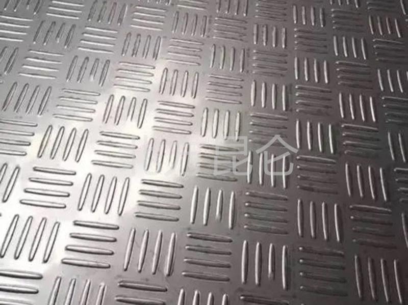 不锈钢防滑板-5-
