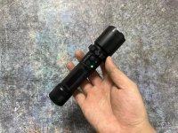 980防身电击手电2