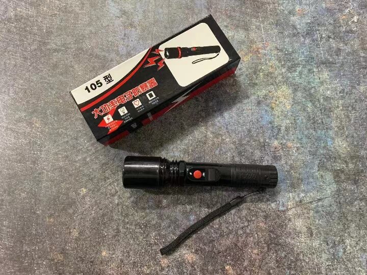TW305电棍2
