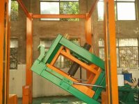 侧翻式垂直压缩垃圾设备案例-湘潭大学