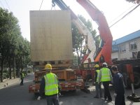 米拉克龙主机包装箱卸车5