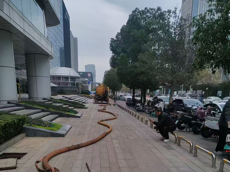13抽化粪池-2