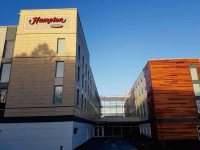 英国布里斯托机场希尔顿欢朋酒店