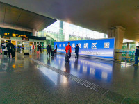 重庆机场广告-4