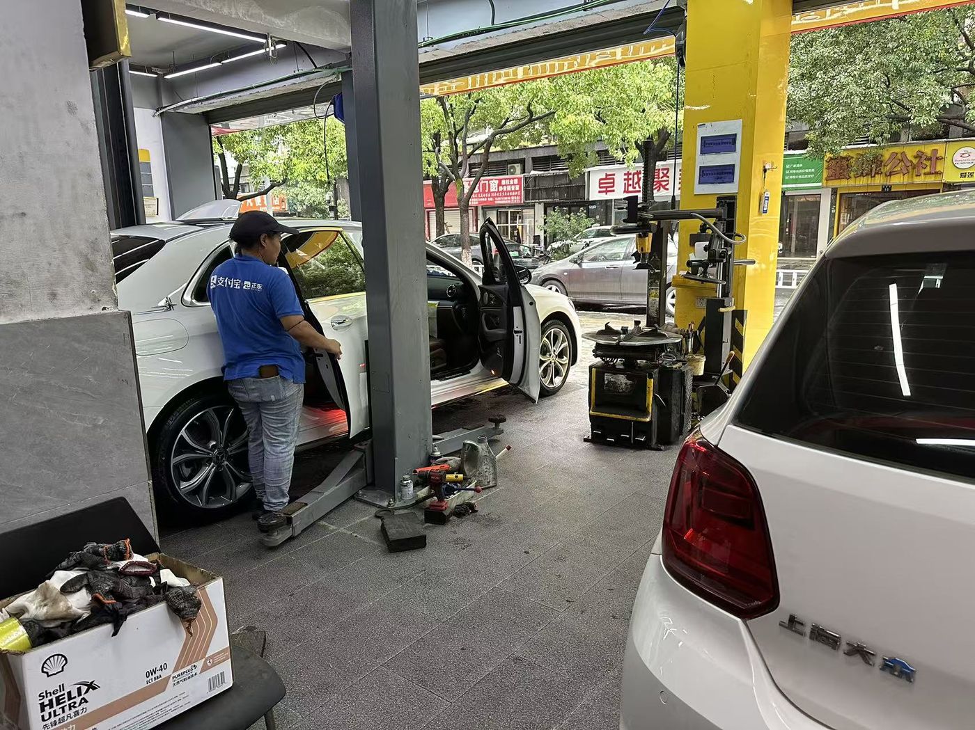 绿修邦杭州市西湖区星工场汽车服务实拍:14