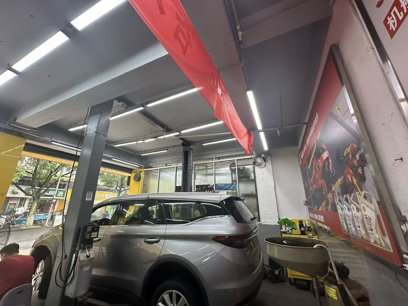绿修邦杭州市西湖区星工场汽车服务实拍:16
