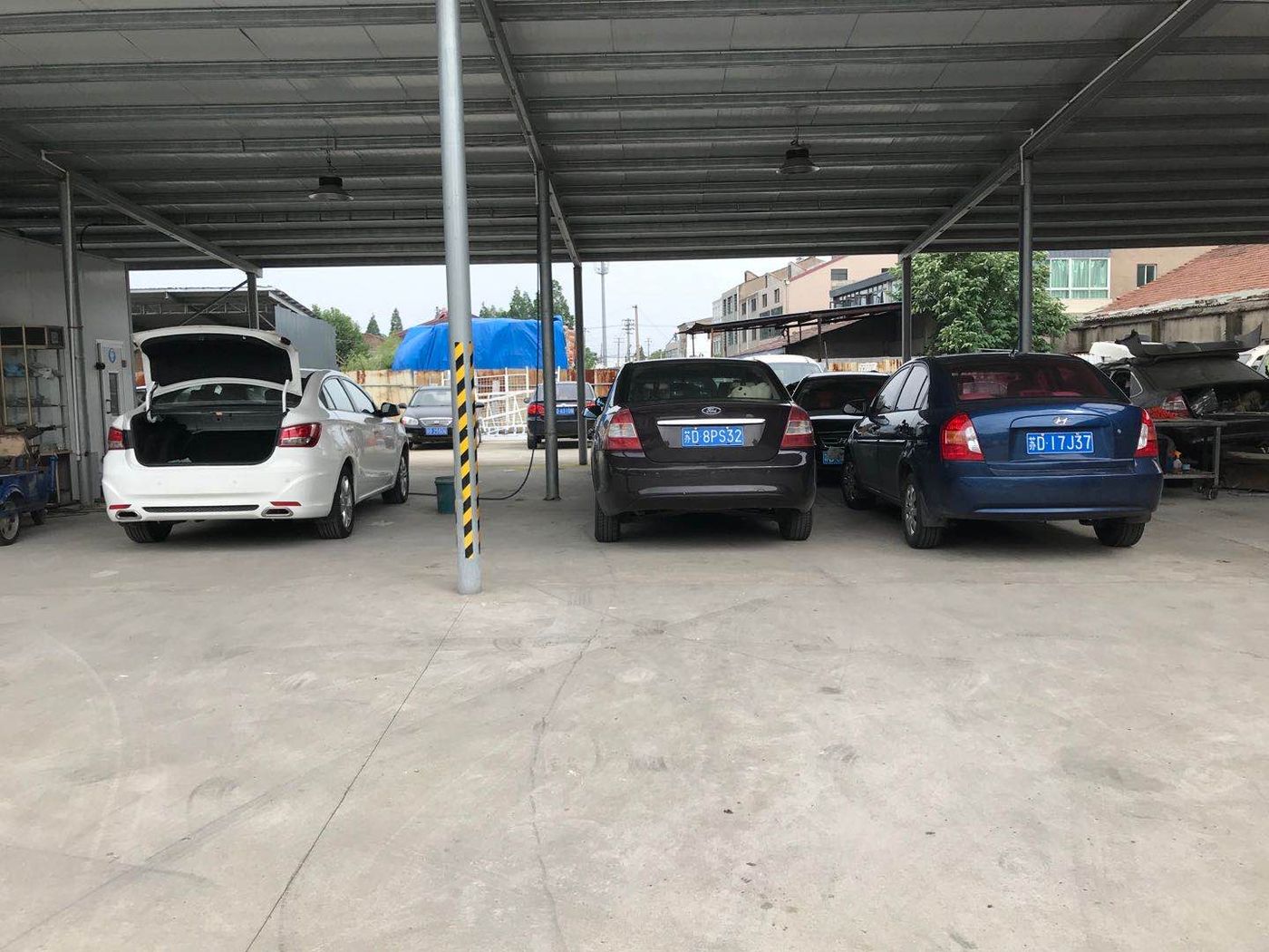 绿修邦宝盛汽车维修生活馆实拍:08