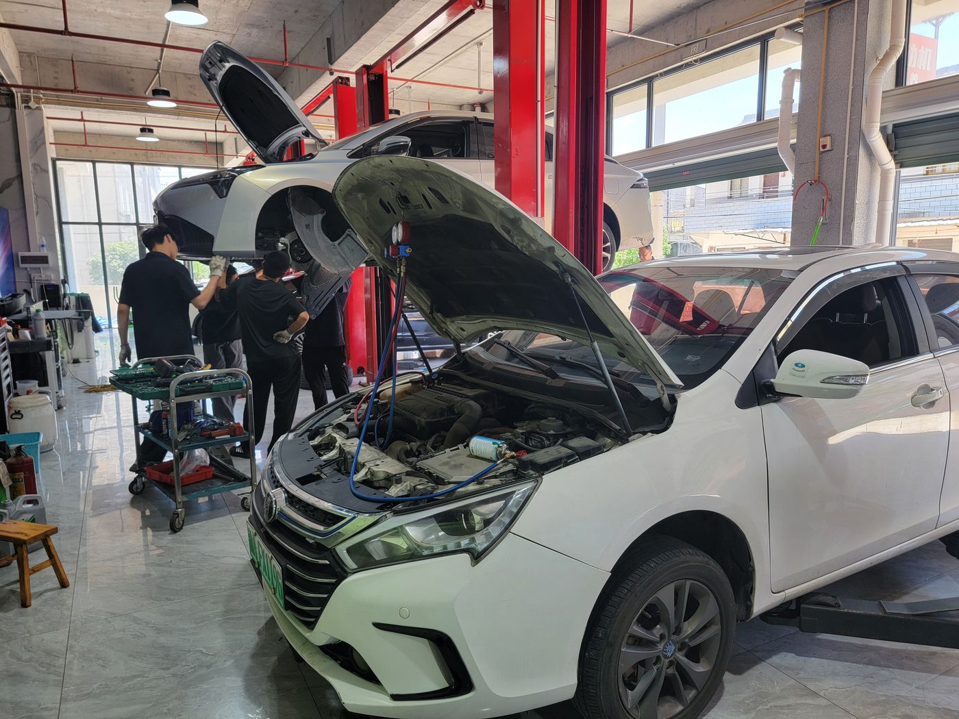 绿修邦阿飞新能源汽车维修(杭州笕桥店)实拍:19