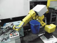 100成型机自动上下料1