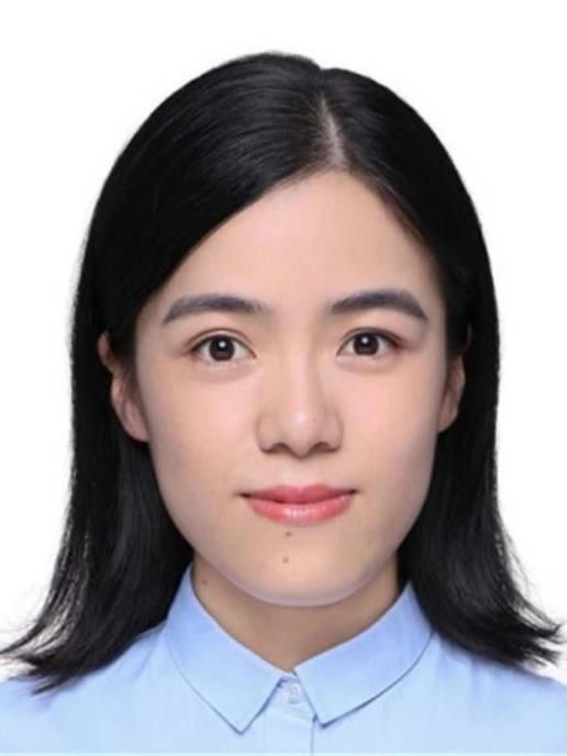 李霞
