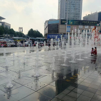 临沂市泰盛购物广场旱喷