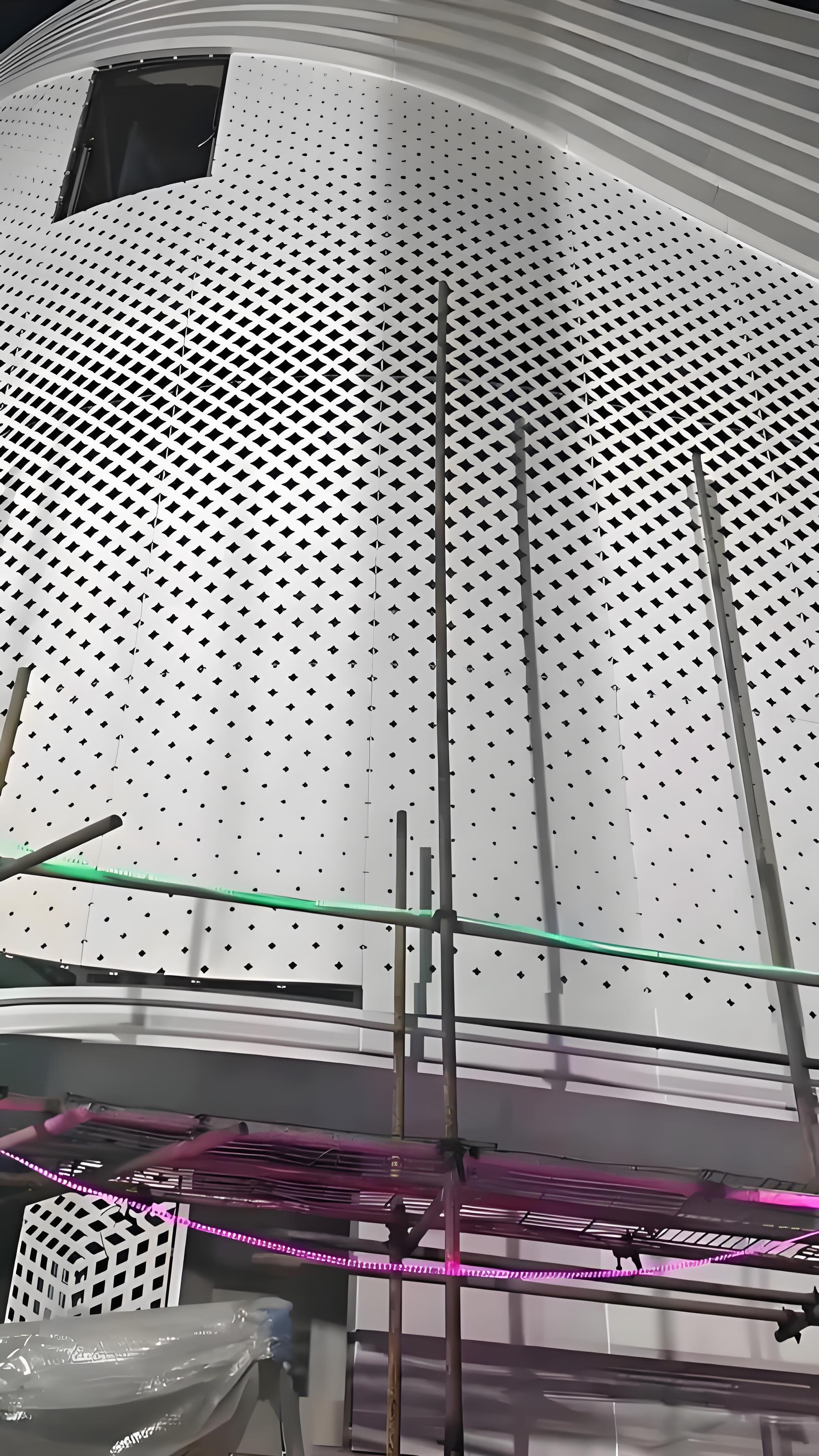 冲孔铝单板4